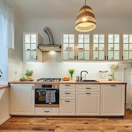 Apartament Pod Wierzba Olsztyn Srodmiescie Buitenkant foto